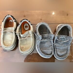 Hey dude kids size 8 lot sneakers